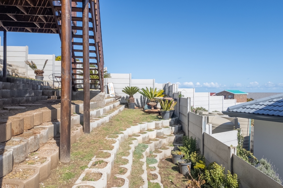 3 Bedroom Property for Sale in Dana Bay Western Cape